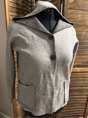Cozy Hooded Button-Front Cardigan - Gray